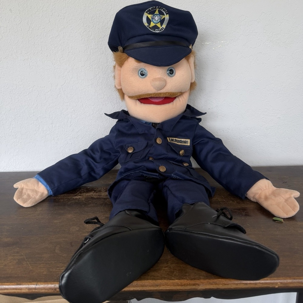 Vintage 2005‎ Sunny & Co Toys I.M. GOODMAN Police Officer Full Body Puppet